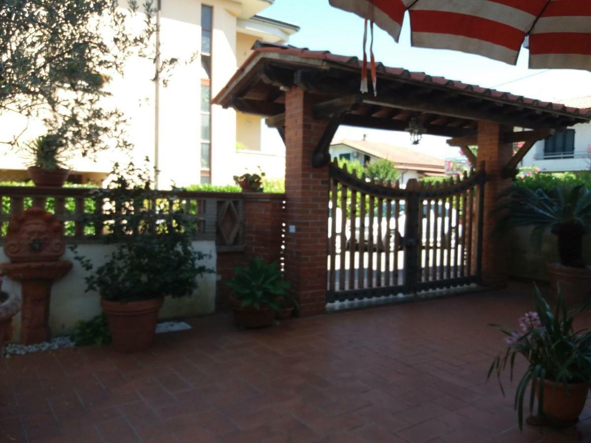 Raffinato Bilocale A Vicino Al Mare Lido di Camaiore